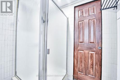 23 Windermere Court, Brampton, ON - Indoor Photo Showing Bathroom