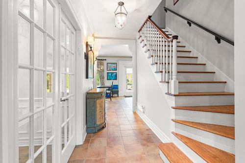 Hall d'entrée/Vestibule - 388 Mtée Du Val-De-Loire, Saint-Adolphe-D'Howard, QC - Indoor Photo Showing Other Room