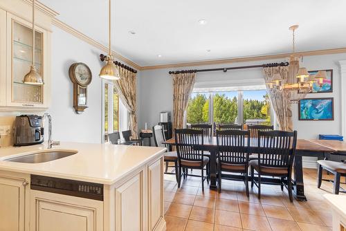Dining room - 388 Mtée Du Val-De-Loire, Saint-Adolphe-D'Howard, QC - Indoor