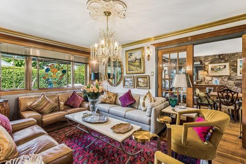 Salon - 3125 Rue Cherrier, Montréal (L'Île-Bizard/Sainte-Geneviève), QC - Indoor Photo Showing Living Room