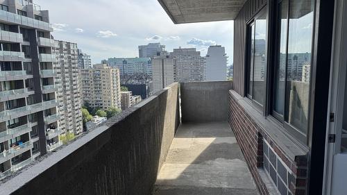 Balcony - 1714-1950 Av. Lincoln, Montréal (Ville-Marie), QC - Outdoor