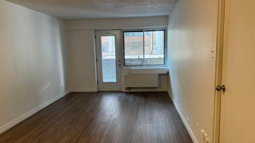 Bedroom - 211-1950 Av. Lincoln, Montréal (Ville-Marie), QC - Indoor Photo Showing Other Room