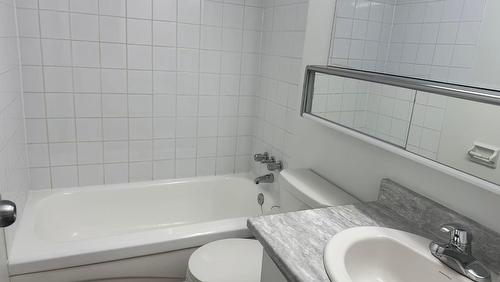 Salle de bains - 1113-1950 Av. Lincoln, Montréal (Ville-Marie), QC - Indoor Photo Showing Bathroom