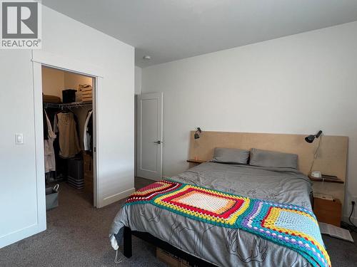 1029 10Th Avenue, Vernon, BC - Indoor Photo Showing Bedroom