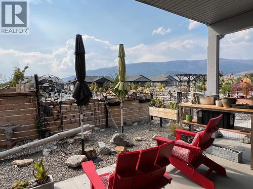 1029 10Th Avenue, Vernon, BC - Outdoor With Exterior