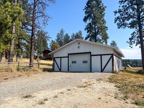 3025 9Th Street, Cranbrook, BC - Outdoor