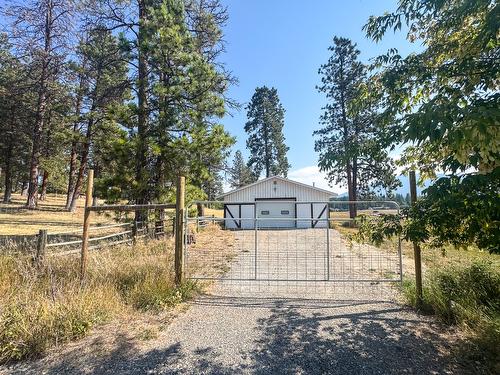 3025 9Th Street, Cranbrook, BC - Outdoor