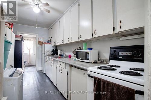 15 - 17 James Street W, Cobourg, ON - Indoor Photo Showing Kitchen