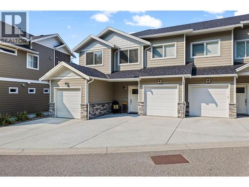 695 Webster Road Unit# 13, Kelowna, BC - Outdoor With Facade