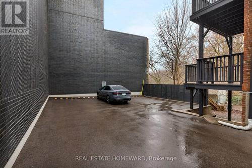 6 Main Street, Toronto, ON - Outdoor