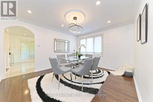 2101 Parkway Drive, Burlington, ON - Indoor Photo Showing Dining Room