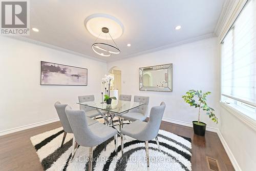 2101 Parkway Drive, Burlington, ON - Indoor Photo Showing Dining Room