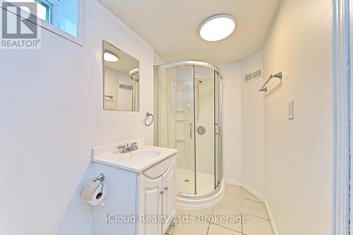 2101 Parkway Drive, Burlington, ON -  Photo Showing Bathroom