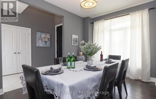 Dining Room with 9ft. Ceilings - 9305 Eagle Ridge Drive, Niagara Falls, ON - Indoor Photo Showing Dining Room
