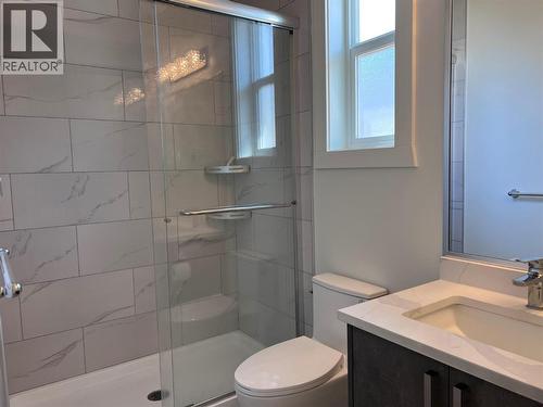 278 Bentgrass Avenue, Oliver, BC - Indoor Photo Showing Bathroom