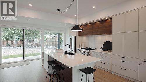 7920 Kidston Road Unit# 7, Coldstream, BC - Indoor Photo Showing Kitchen With Upgraded Kitchen