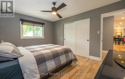 Primary Bedroom - 2183 Sandringham Drive, Burlington, ON - Indoor Photo Showing Bedroom