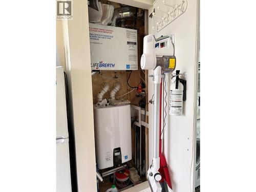 water tank - 2715 3B Highway, Rossland, BC 