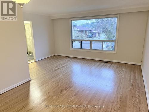 7 Dunlop Avenue, Toronto, ON - Indoor Photo Showing Other Room