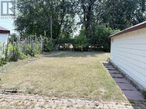 7 Dunlop Avenue, Toronto, ON - Outdoor