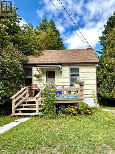 Parking for 1 car, free street parking available. - 4 Duncan Street E, Huntsville (Chaffey), ON - Outdoor With Deck Patio Veranda