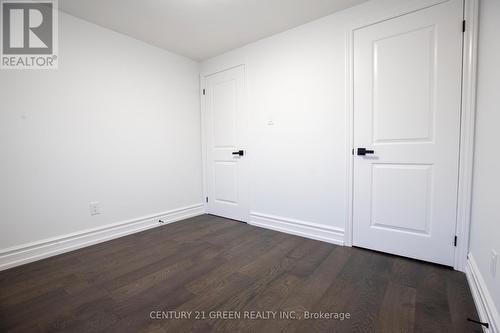 3012 Olympus Mews, Mississauga, ON - Indoor Photo Showing Other Room