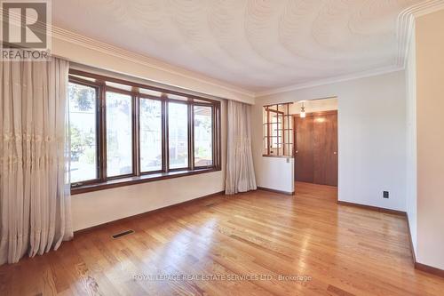 1320 Northmount Avenue, Mississauga, ON - Indoor Photo Showing Other Room