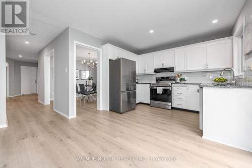2 Chickasaw Crescent, Ottawa, ON - Indoor Photo Showing Kitchen