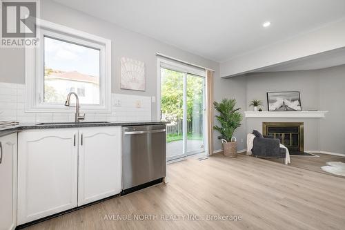 2 Chickasaw Crescent, Ottawa, ON - Indoor Photo Showing Kitchen