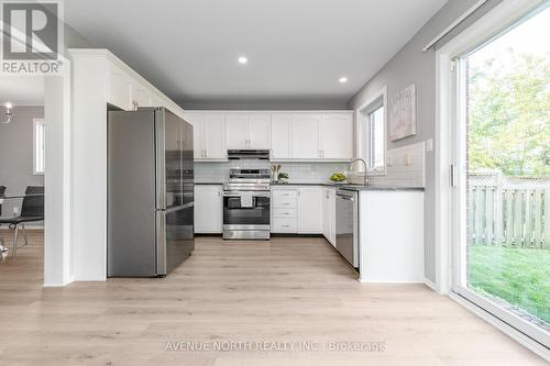 2 Chickasaw Crescent, Ottawa, ON - Indoor Photo Showing Kitchen