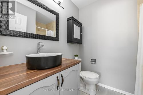 2 Chickasaw Crescent, Ottawa, ON - Indoor Photo Showing Bathroom