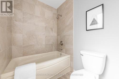 2 Chickasaw Crescent, Ottawa, ON - Indoor Photo Showing Bathroom