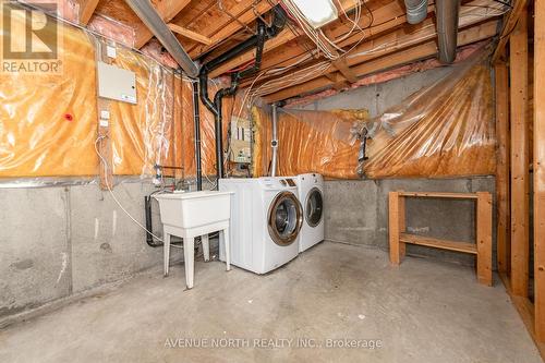 2 Chickasaw Crescent, Ottawa, ON - Indoor Photo Showing Laundry Room