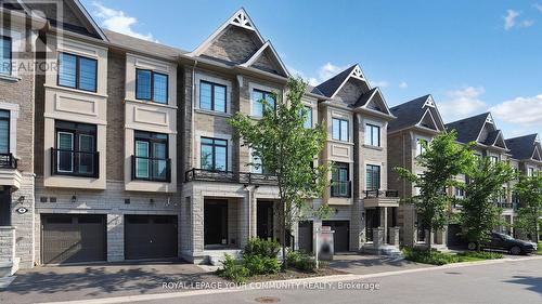 10 WILLIAM ADAMS LANE  Richmond Hill, ON L4S 0L9