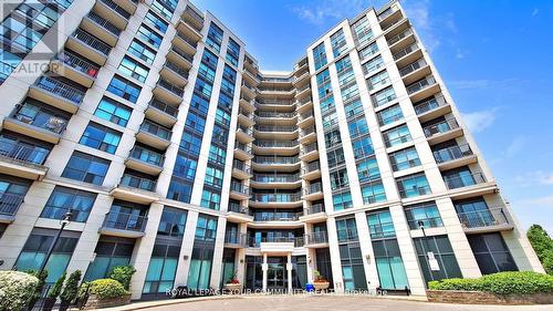 1005 - 185 Oneida Crescent, Richmond Hill, ON - Outdoor With Balcony With Facade