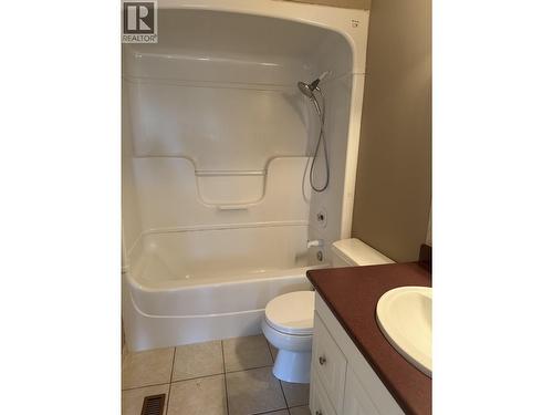 417 Centennial Drive, Mackenzie, BC - Indoor Photo Showing Bathroom