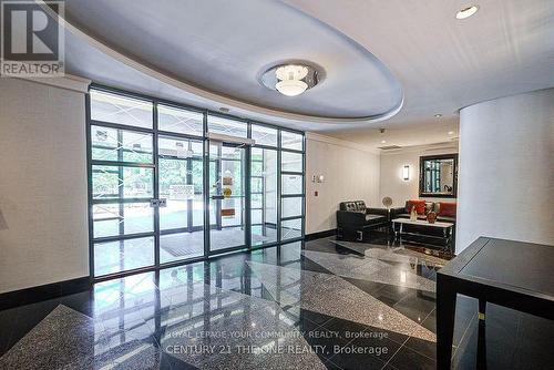 1105 - 238 Doris Avenue, Toronto, ON - Indoor Photo Showing Other Room