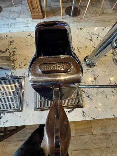 110-759 Yates St, Victoria, BC 