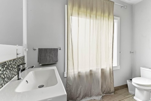 2968-2972 Kingsway Ave, Port Alberni, BC 