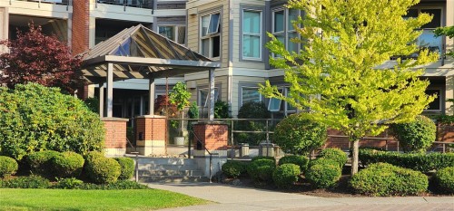 321-6310 Mcrobb Ave, Nanaimo, BC - Outdoor