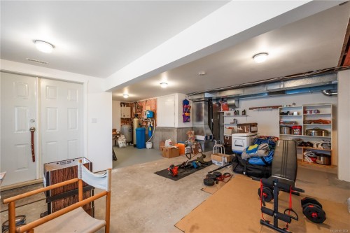 5898 Race Point Rd, Campbell River, BC 