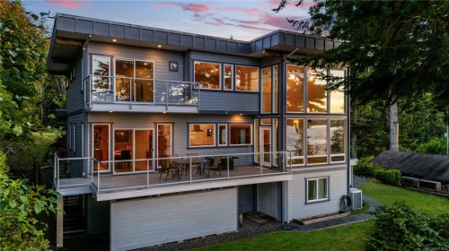 5898 Race Point Rd, Campbell River, BC 