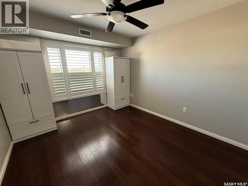 405 75 Souris Avenue, Weyburn, SK - Indoor Photo Showing Other Room