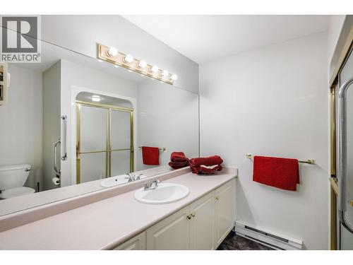 877 Klo Road Unit# 227, Kelowna, BC - Indoor Photo Showing Bathroom