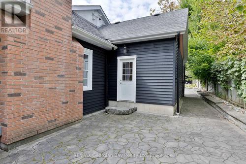105 Duckworth Street, Barrie (Codrington), ON - Outdoor With Exterior