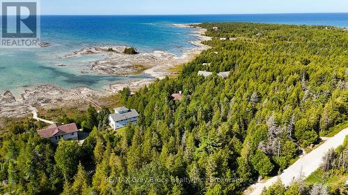 952 DORCAS BAY ROAD  Northern Bruce Peninsula, ON N0H 2R0
