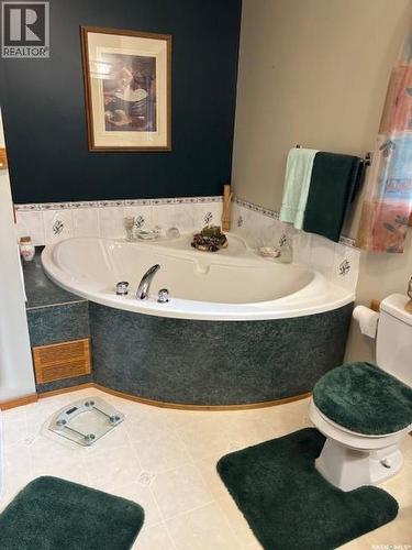 Harris Horse Ranch, Harris Rm No. 316, SK - Indoor Photo Showing Bathroom