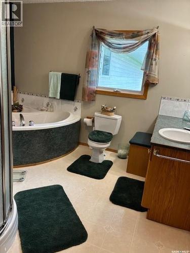 Harris Horse Ranch, Harris Rm No. 316, SK - Indoor Photo Showing Bathroom