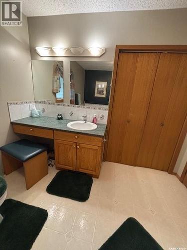 Harris Horse Ranch, Harris Rm No. 316, SK - Indoor Photo Showing Bathroom