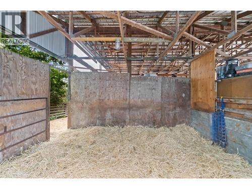 4911 Malpass Road, Armstrong, BC - Outdoor